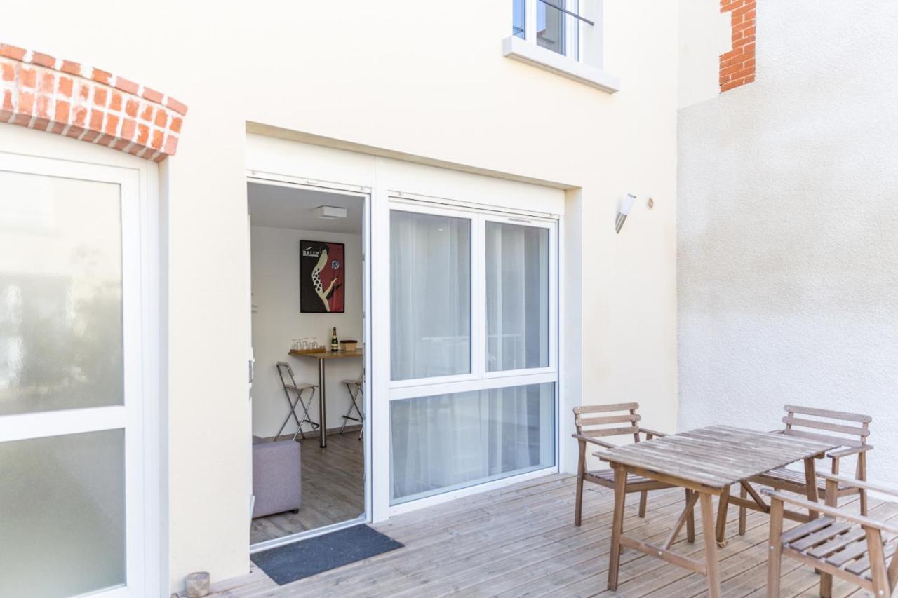 1Stays Apartments - Marlot แร็งส์ ภายนอก รูปภาพ
