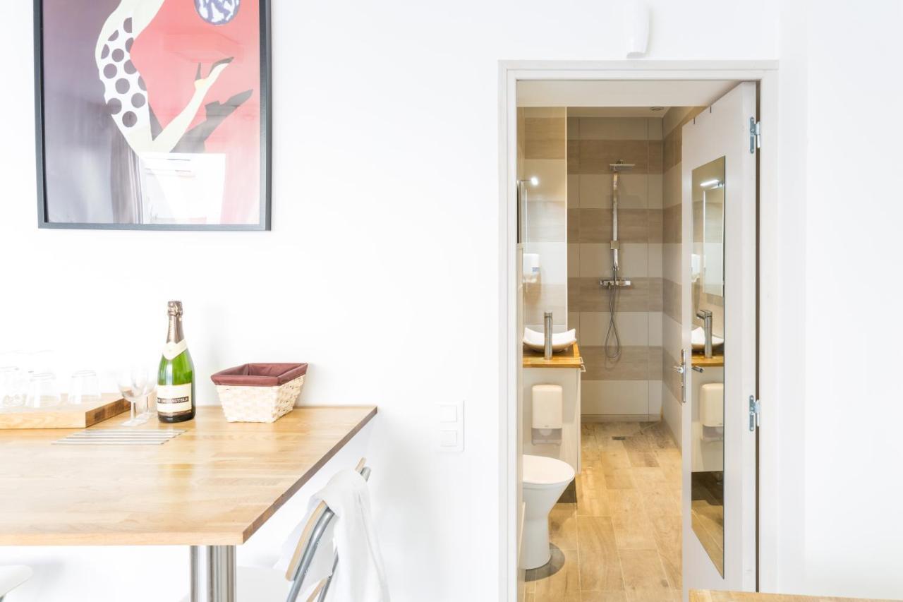 1Stays Apartments - Marlot แร็งส์ ภายนอก รูปภาพ