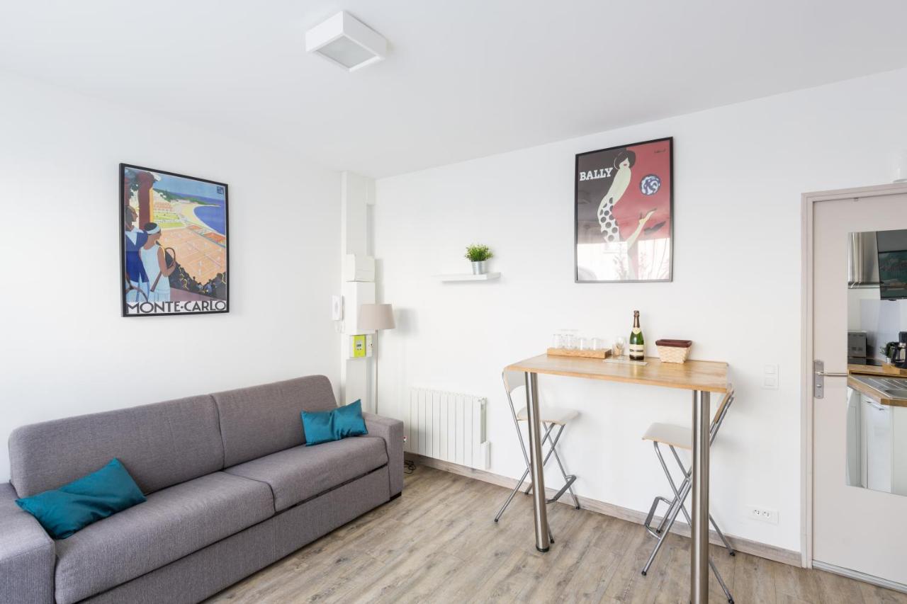 1Stays Apartments - Marlot แร็งส์ ภายนอก รูปภาพ